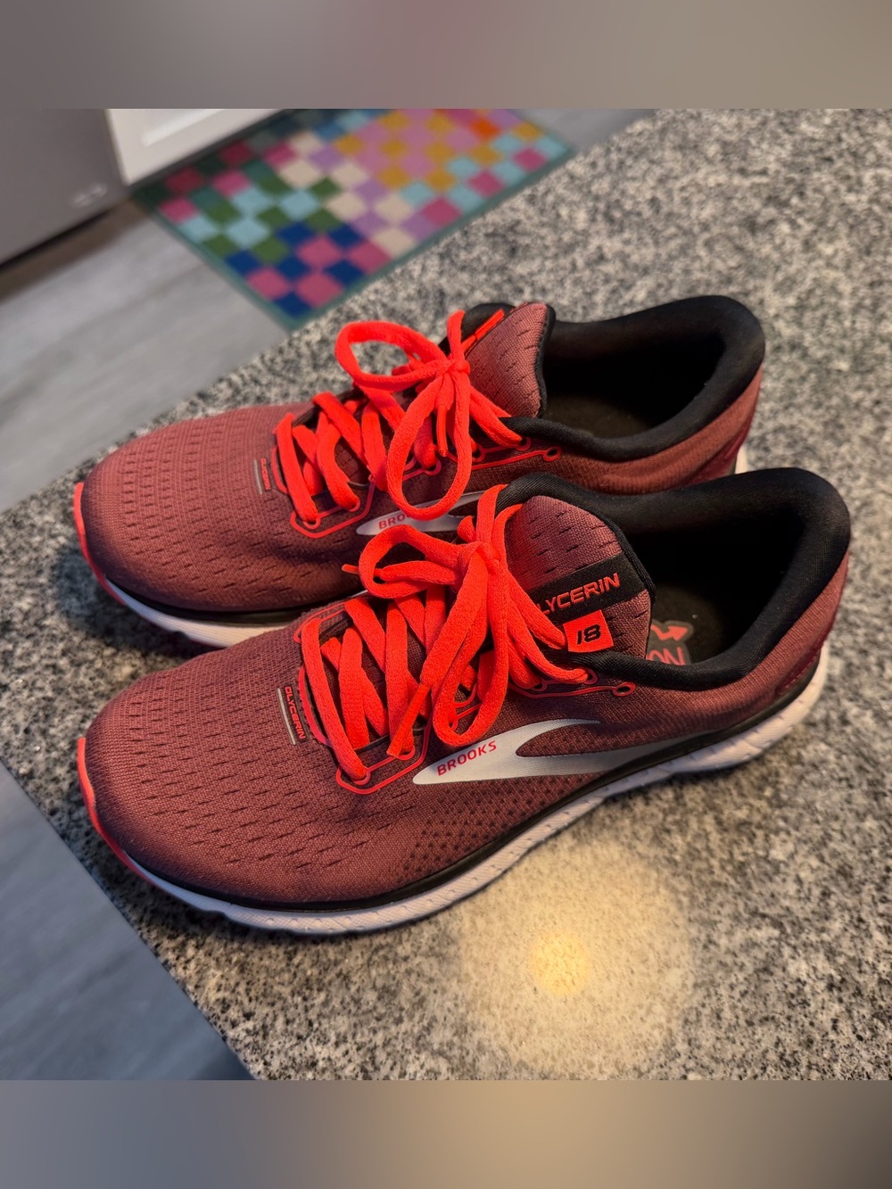 Brooks Glycerin 18 Women’s Running Shoe